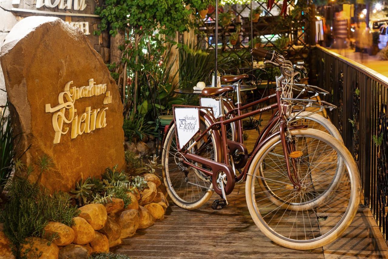 Hotel Giardino Di Pietra 格拉玛多 外观 照片